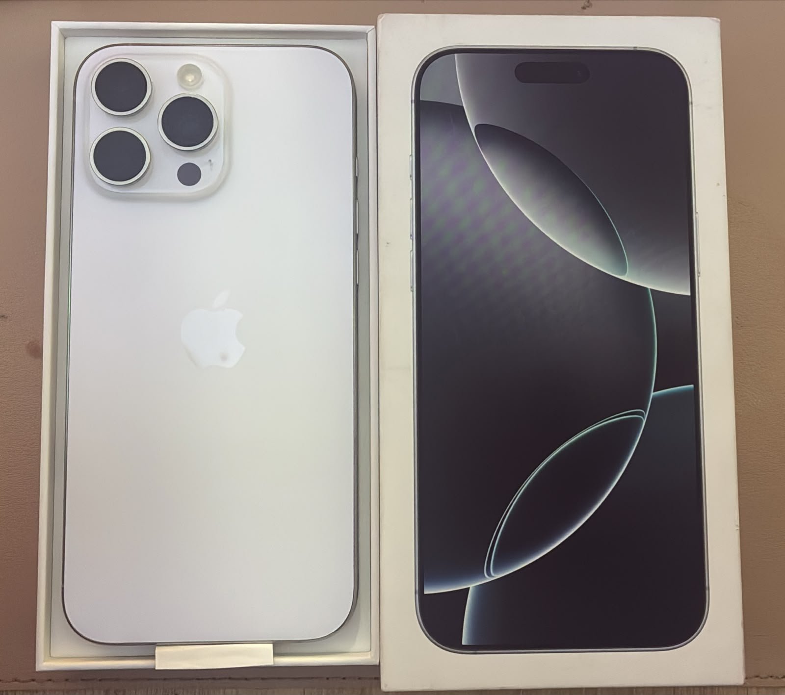 IPHONE 16 PRO MAX 256GB